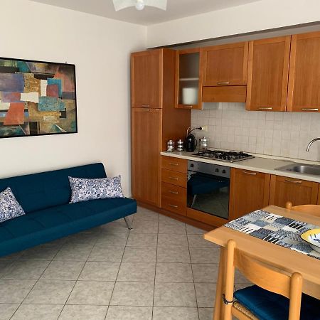 Sophie House : Appartamento Indipendente Ideale Per Vacanze Al Mare Reggio di Calabria Bagian luar foto
